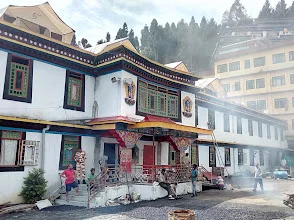 5 Days Sikkim Tour Package – Explore Gangtok, Tsomgo Lake & Baba Mandir