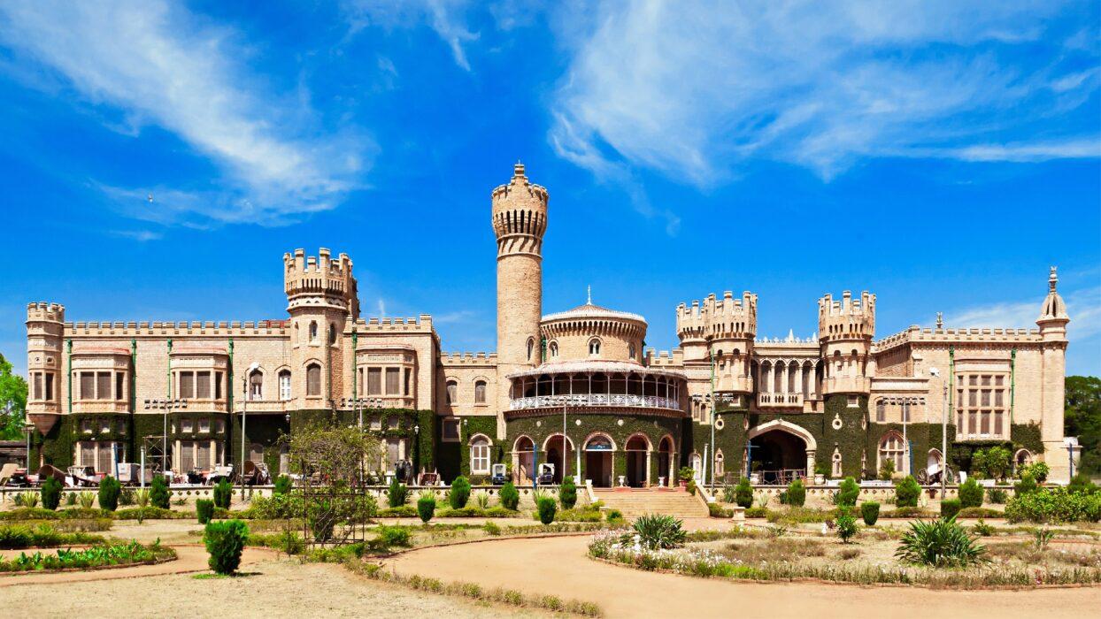 Arrival in Bangalore & Sightseeing
